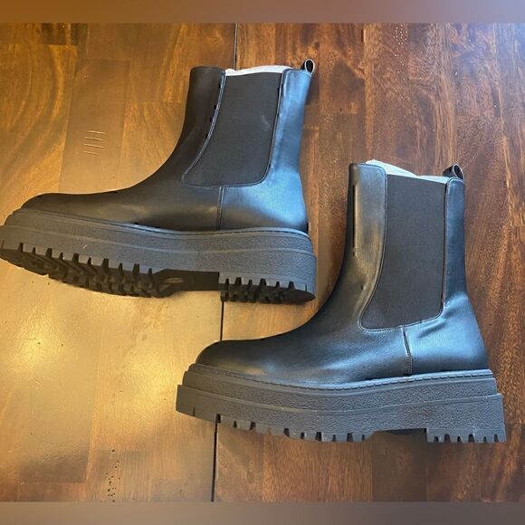 New in Box Good American Pull on Combat Chelsea Boots Size 11 - Picture 5 of 13